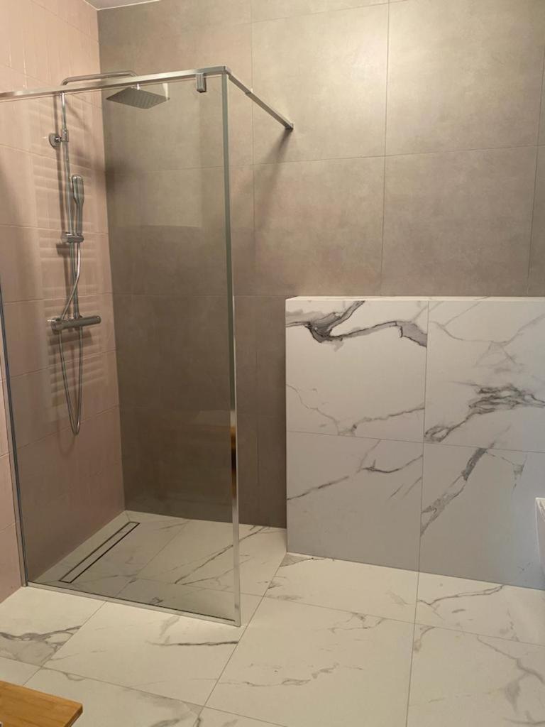 Apartamenty Przy Winnicy Busko-Zdrój Exterior foto